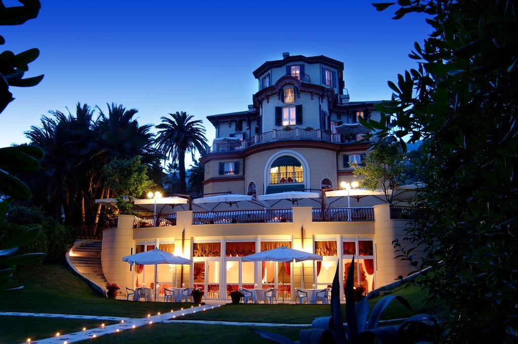 Pagoda 4*